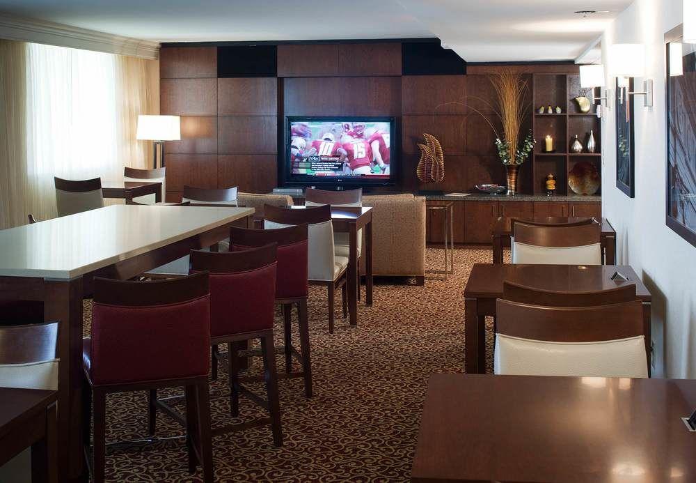 Richmond Marriott Hotel Exterior foto
