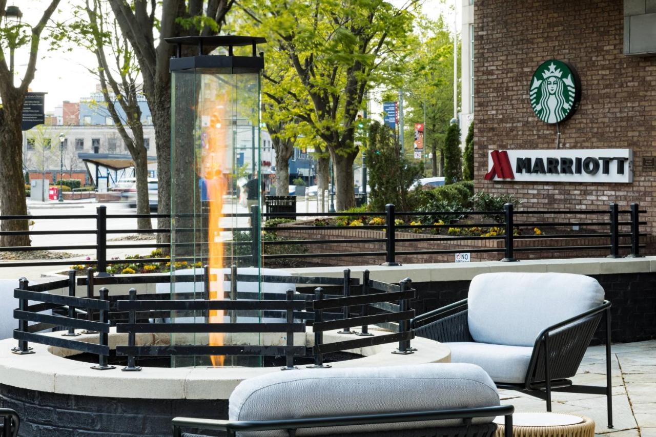 Richmond Marriott Hotel Exterior foto