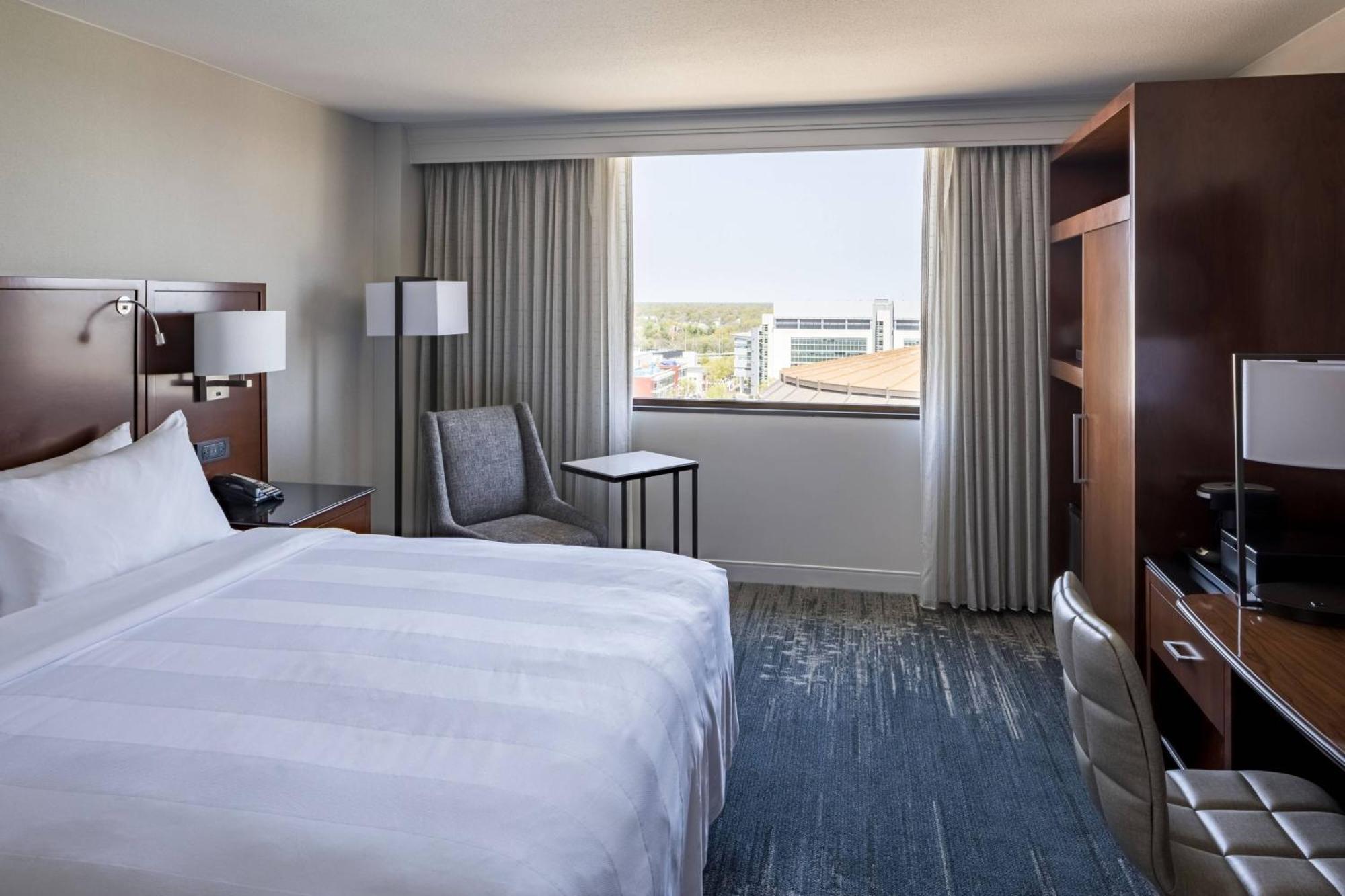 Richmond Marriott Hotel Exterior foto