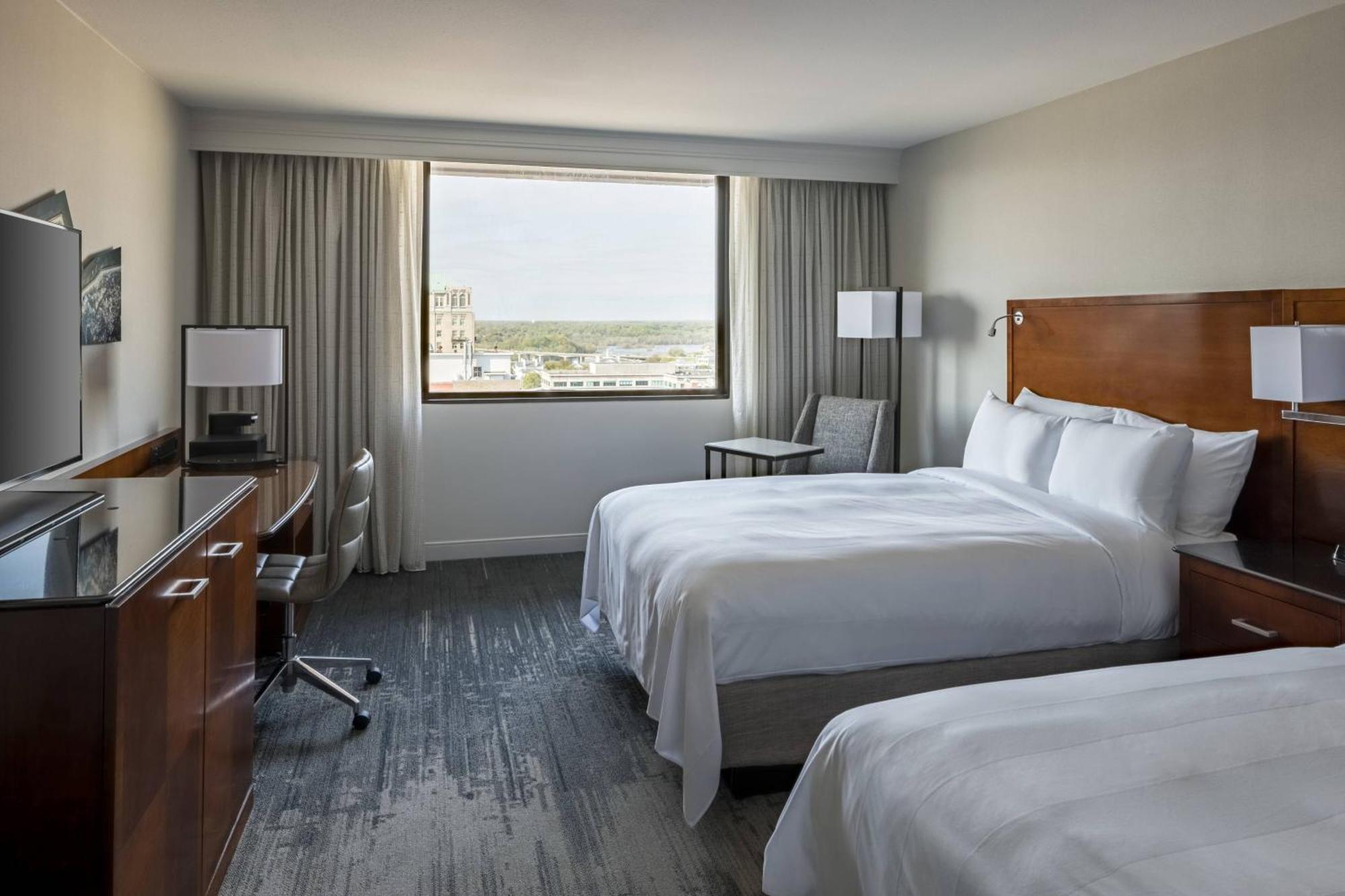 Richmond Marriott Hotel Exterior foto