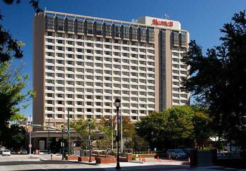 Richmond Marriott Hotel Exterior foto